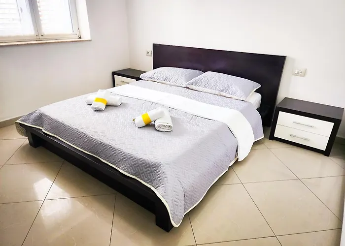 Apartament Sweet New Pazar Tirana