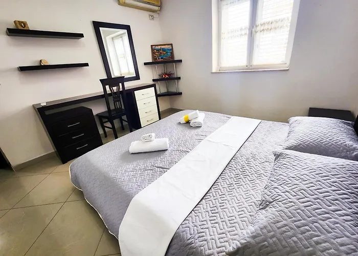 Sweet New Pazar * Tirana